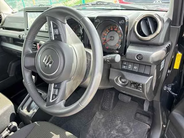 Suzuki Jimny Sierra JB74W 2023